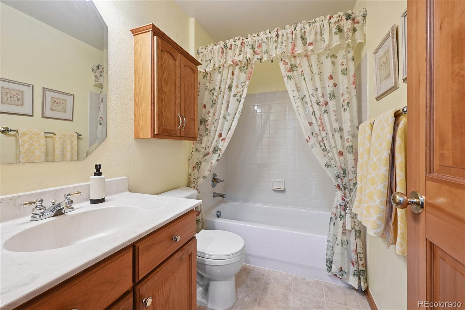 7384 S Memphis Street Aurora CO 80016