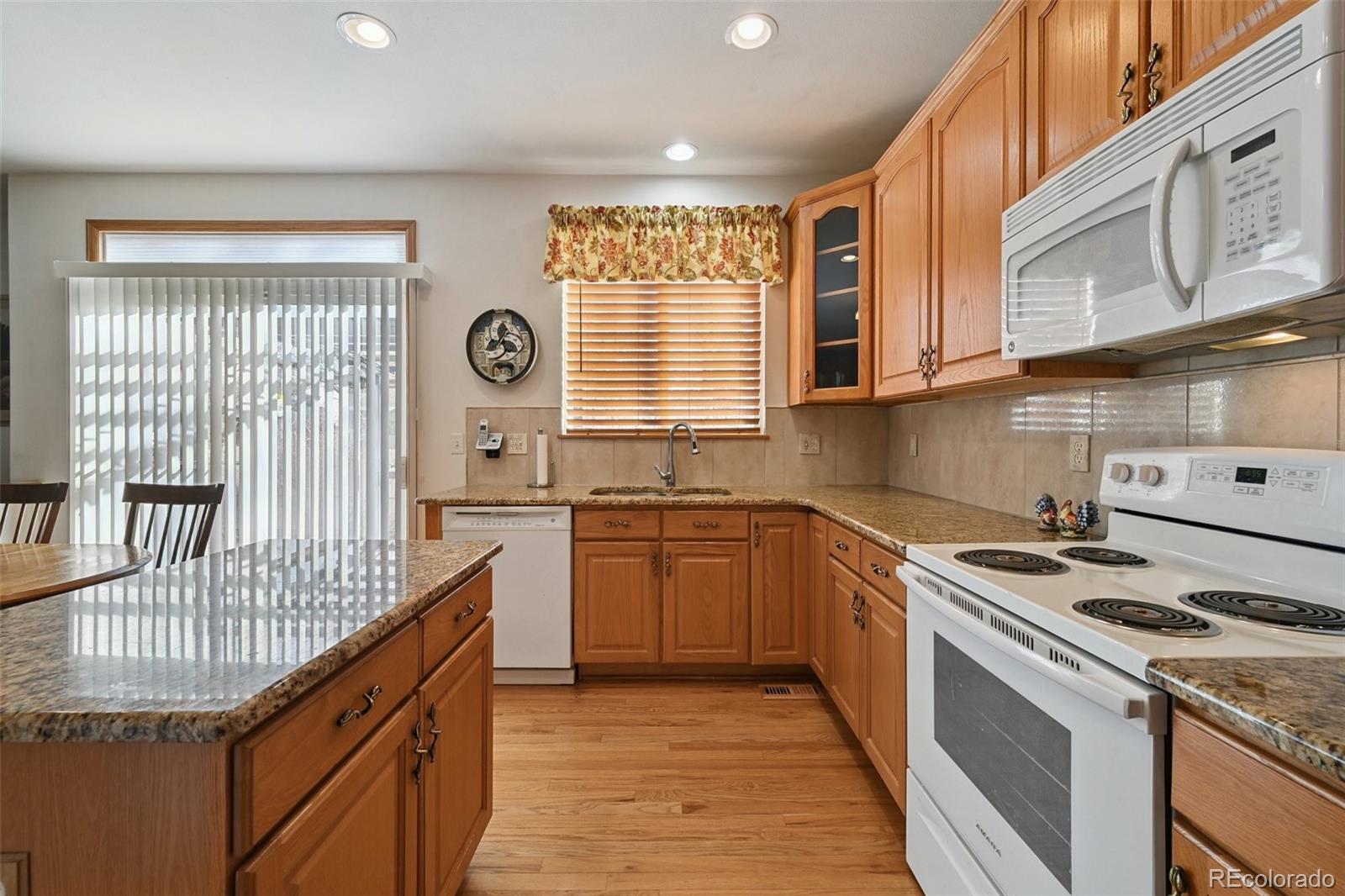 7384 S Memphis Street Aurora CO 80016