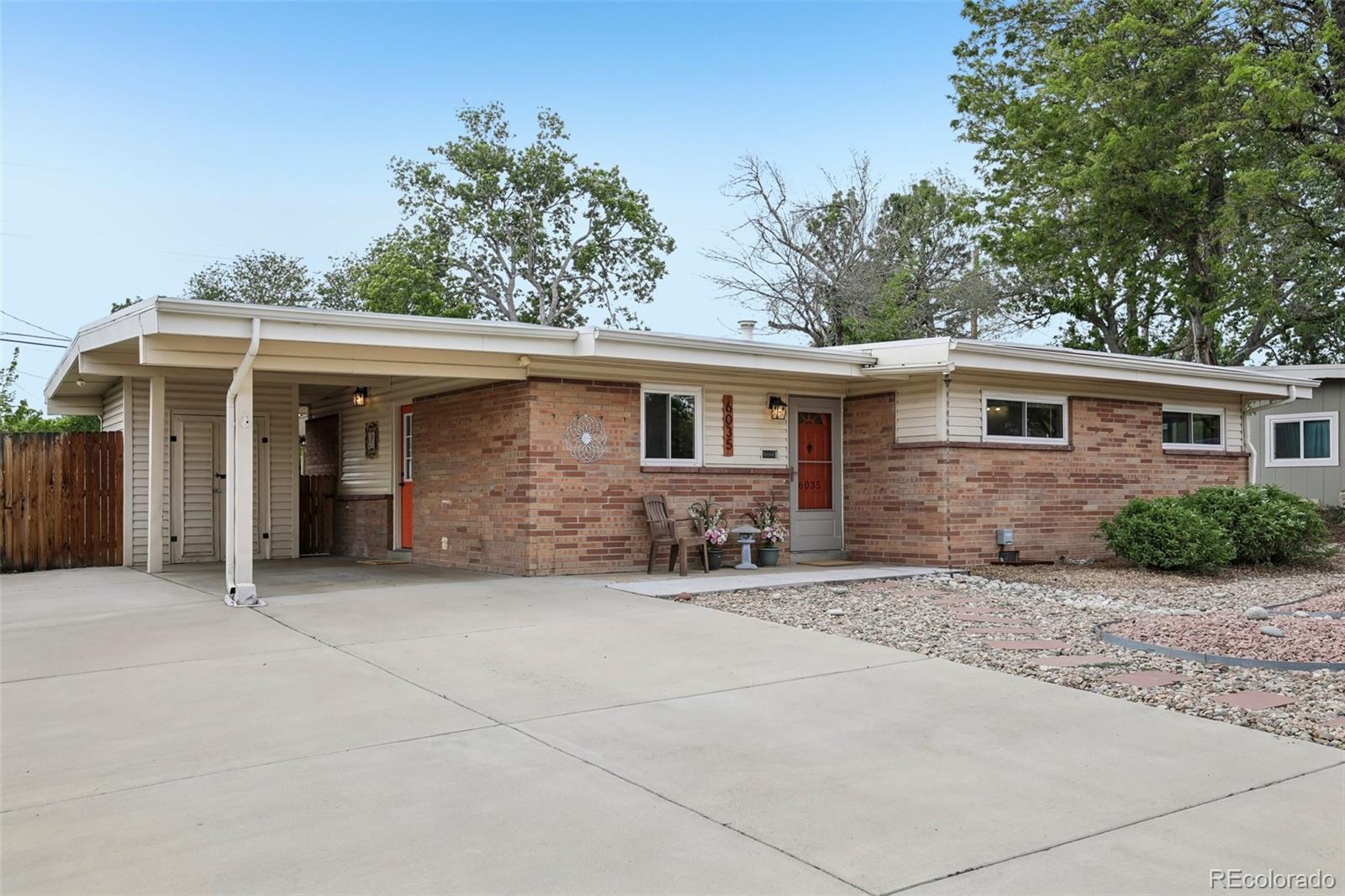 6035 Dover Street Arvada CO 80004