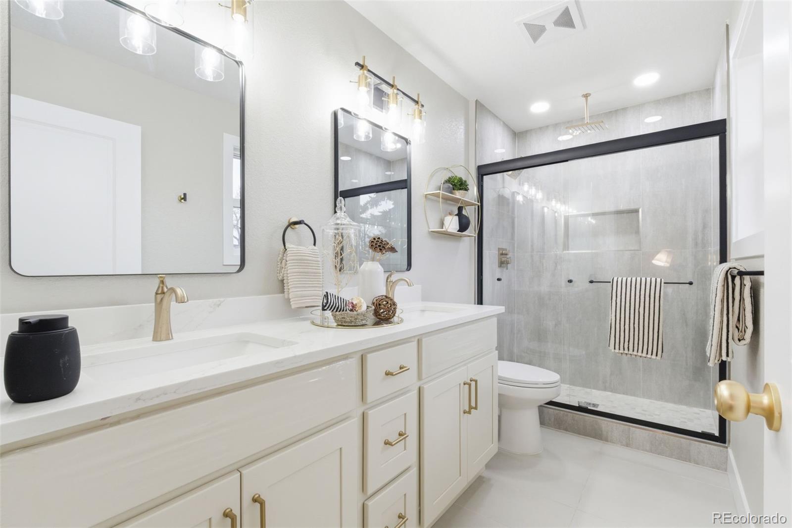 3111 S Holly Place Denver CO 80222