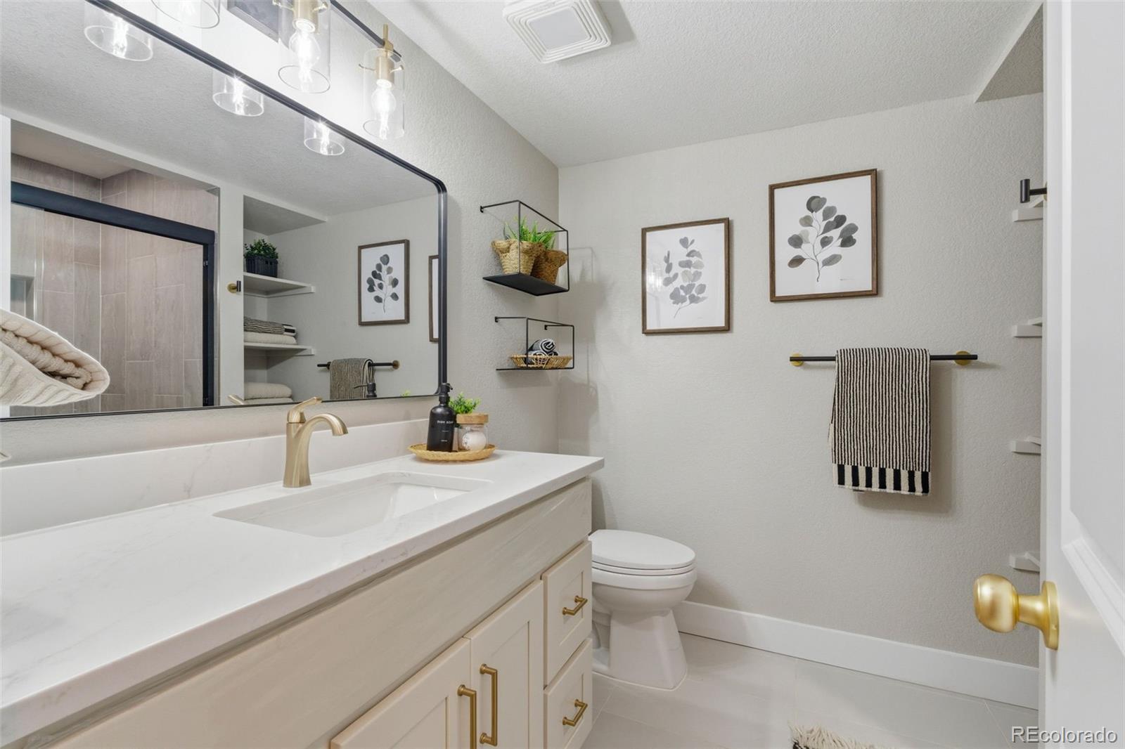 3111 S Holly Place Denver CO 80222