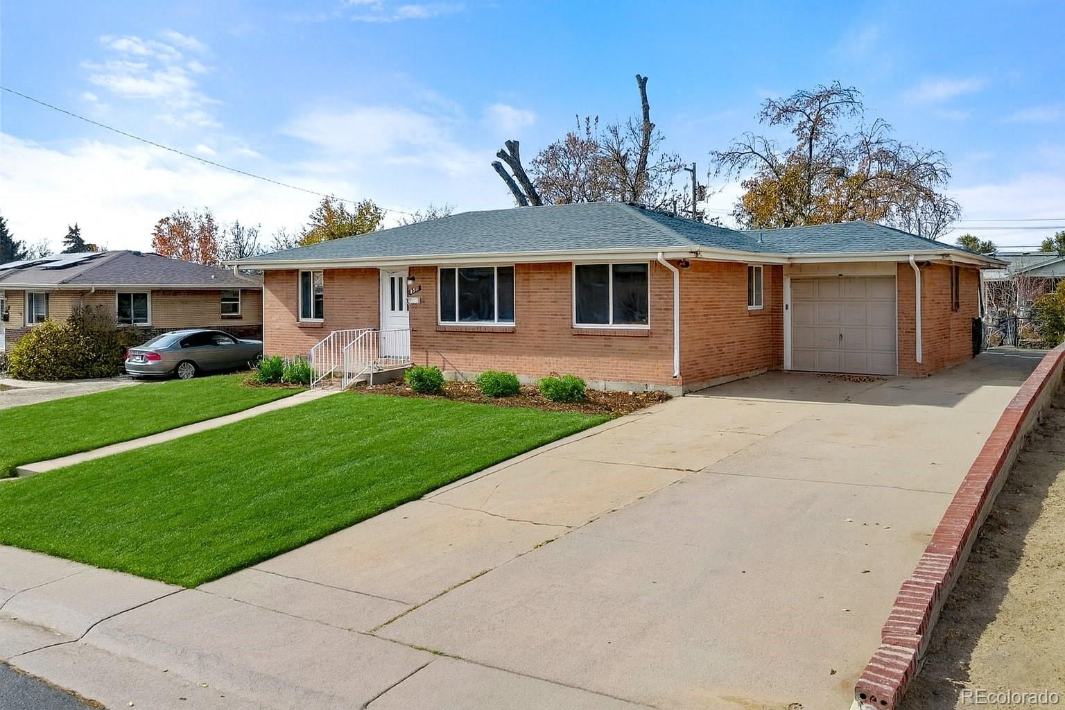 8511 Franklin Drive Denver CO 80229