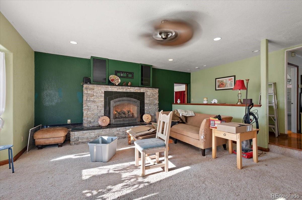 2 Meadow Lane Swink CO 81077