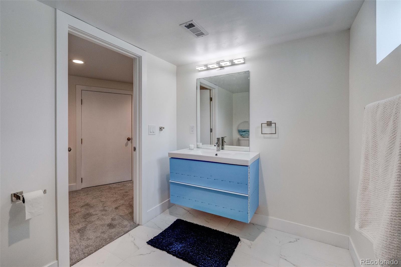 1463 S Knox Court Denver CO 80219