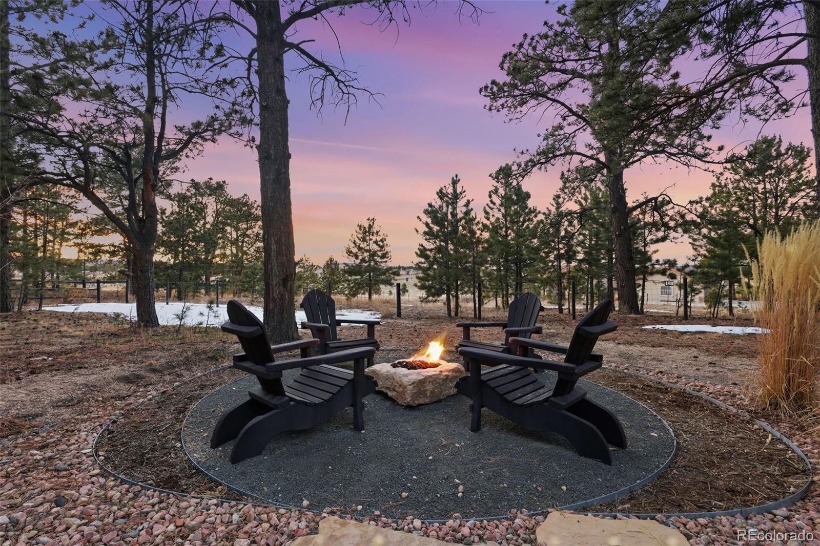 19125 Hilltop Pines Path Monument CO 80132