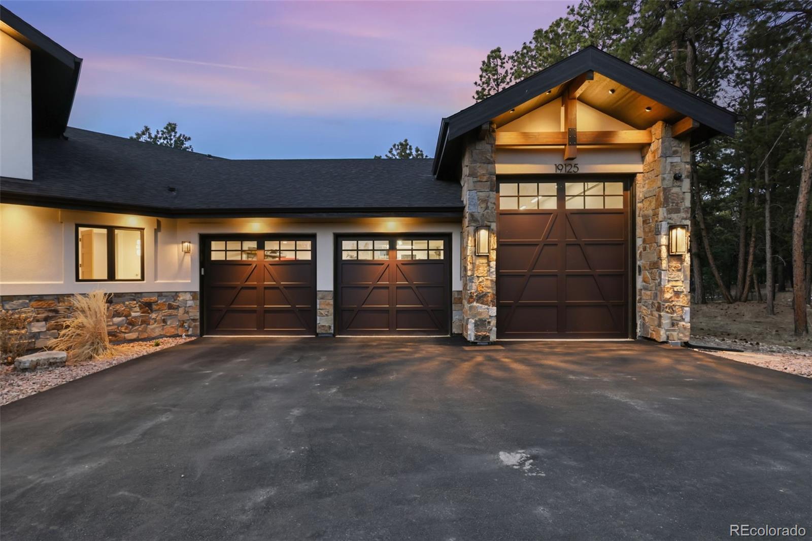 19125 Hilltop Pines Path Monument CO 80132