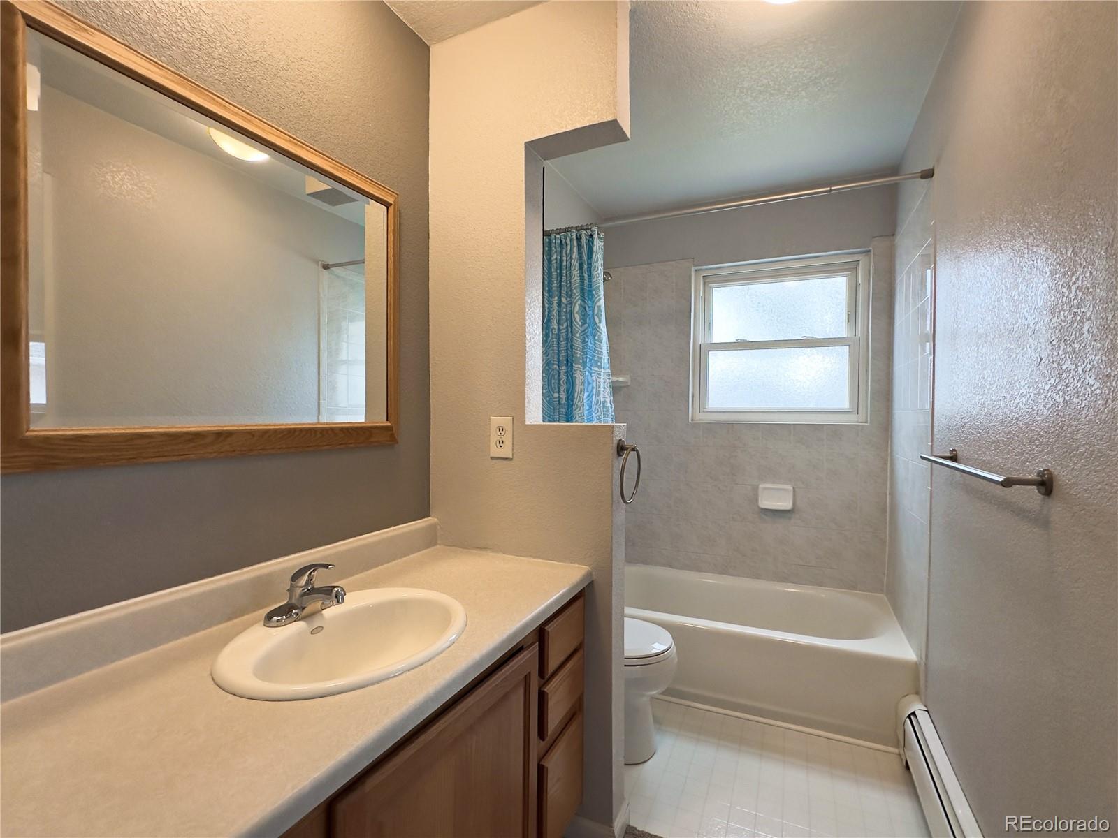 1770 Bahama Street Aurora CO 80011