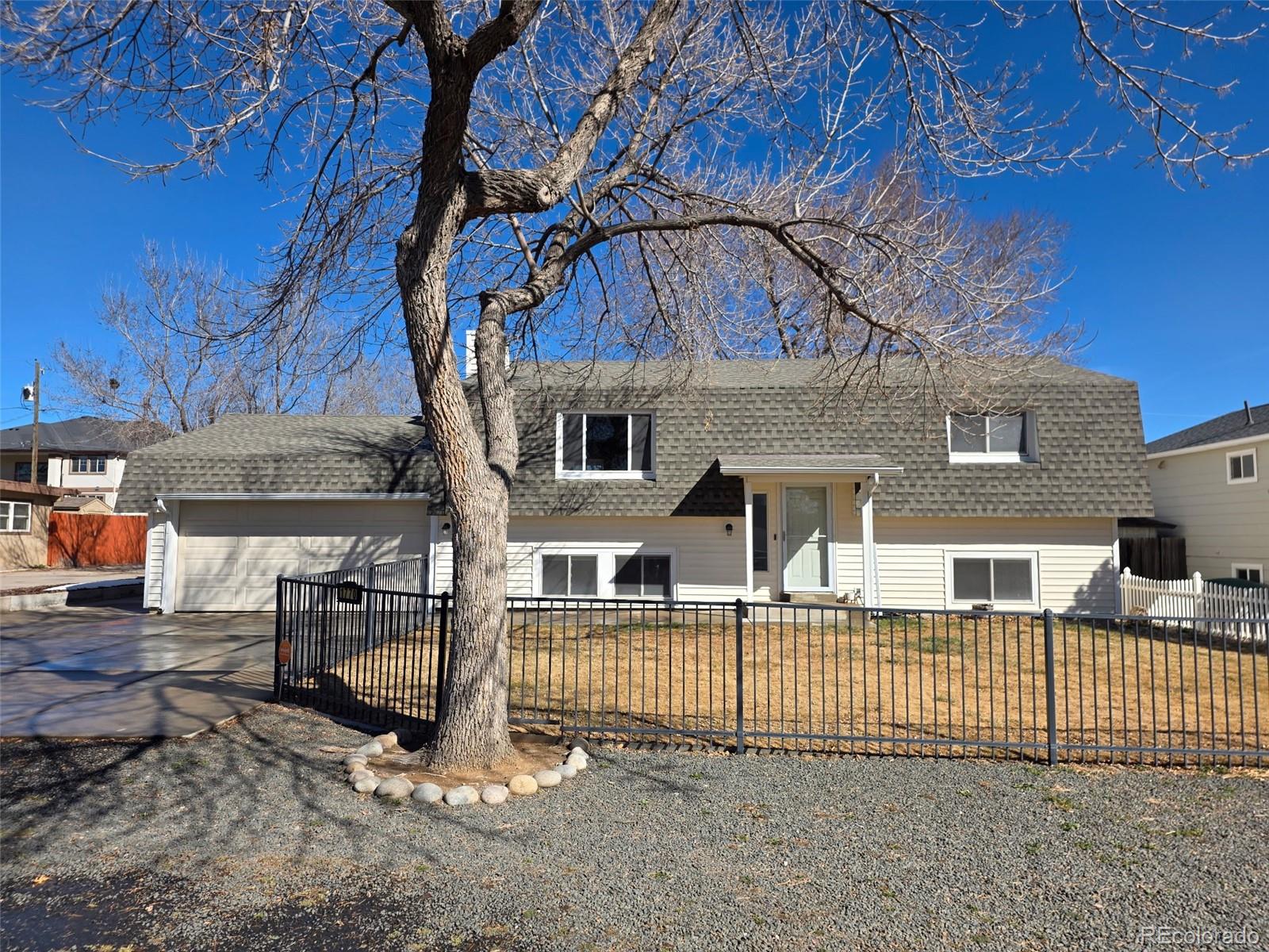 1770 Bahama Street Aurora CO 80011