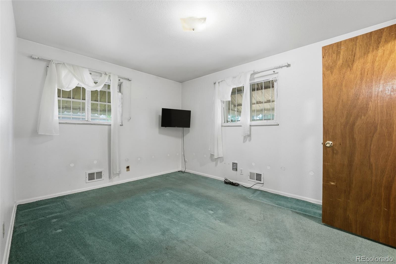5020 Troy Street Denver CO 80239