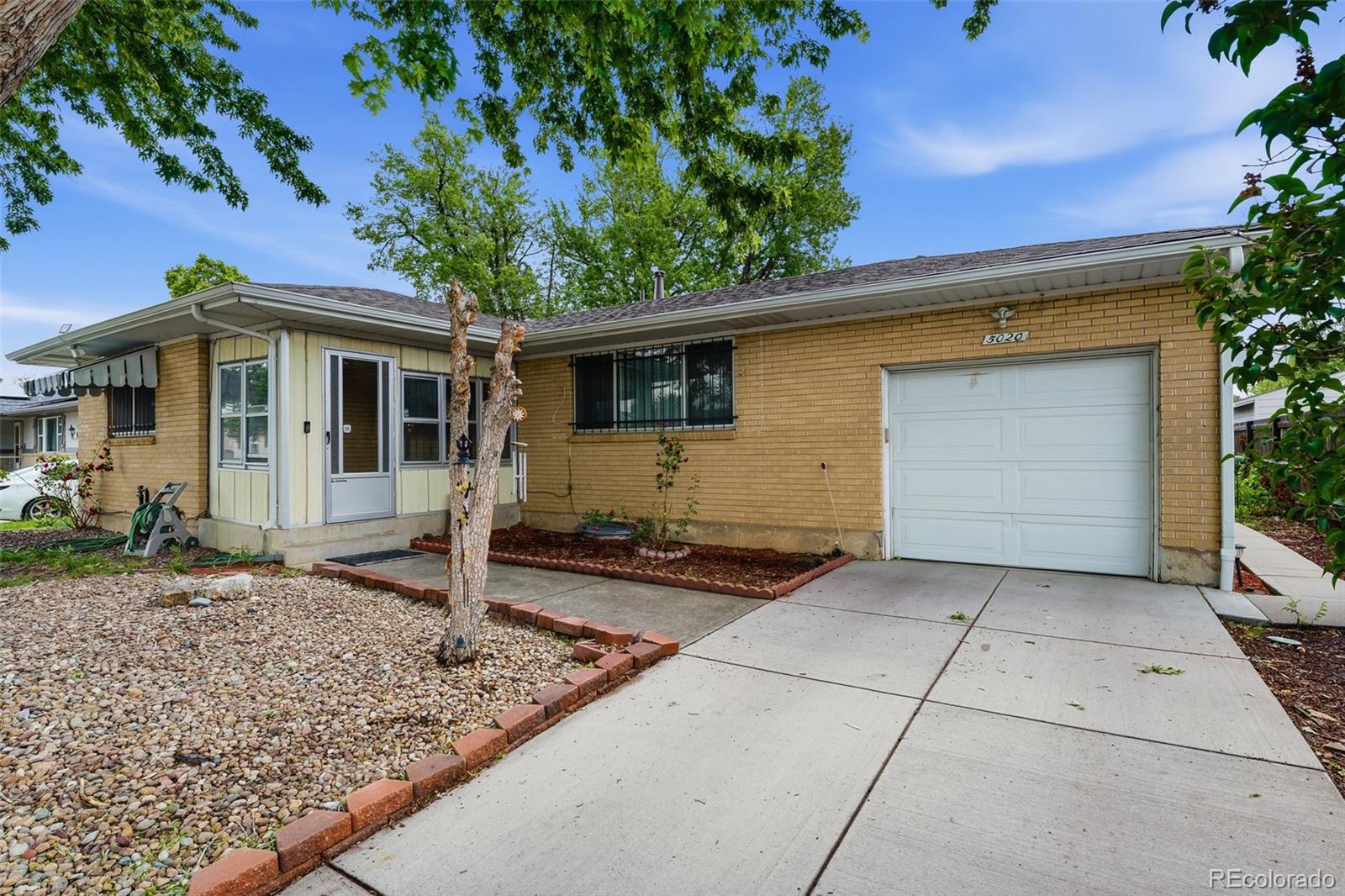 5020 Troy Street Denver CO 80239