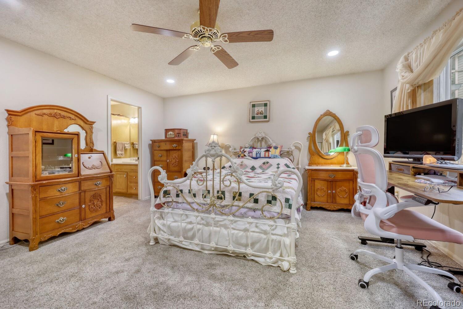 15681 E Jefferson Avenue Aurora CO 80013