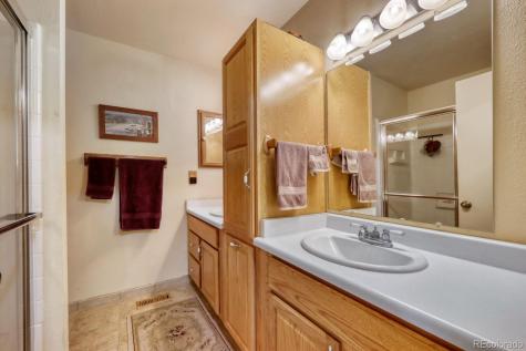 15681 E Jefferson Avenue Aurora CO 80013