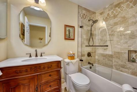 15681 E Jefferson Avenue Aurora CO 80013