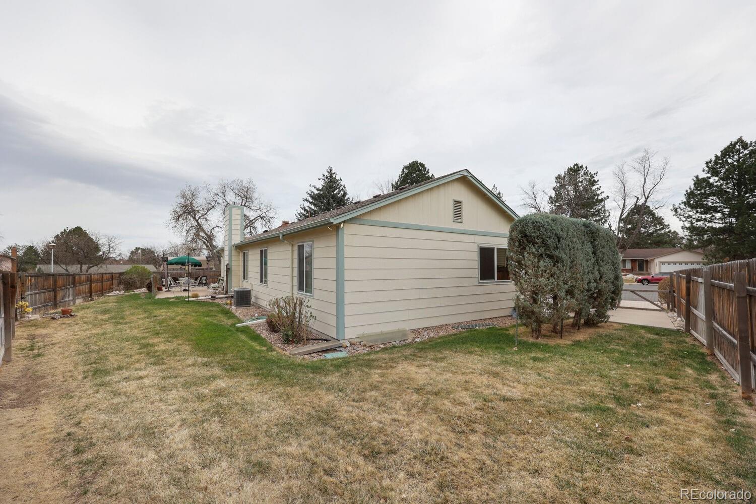 15681 E Jefferson Avenue Aurora CO 80013