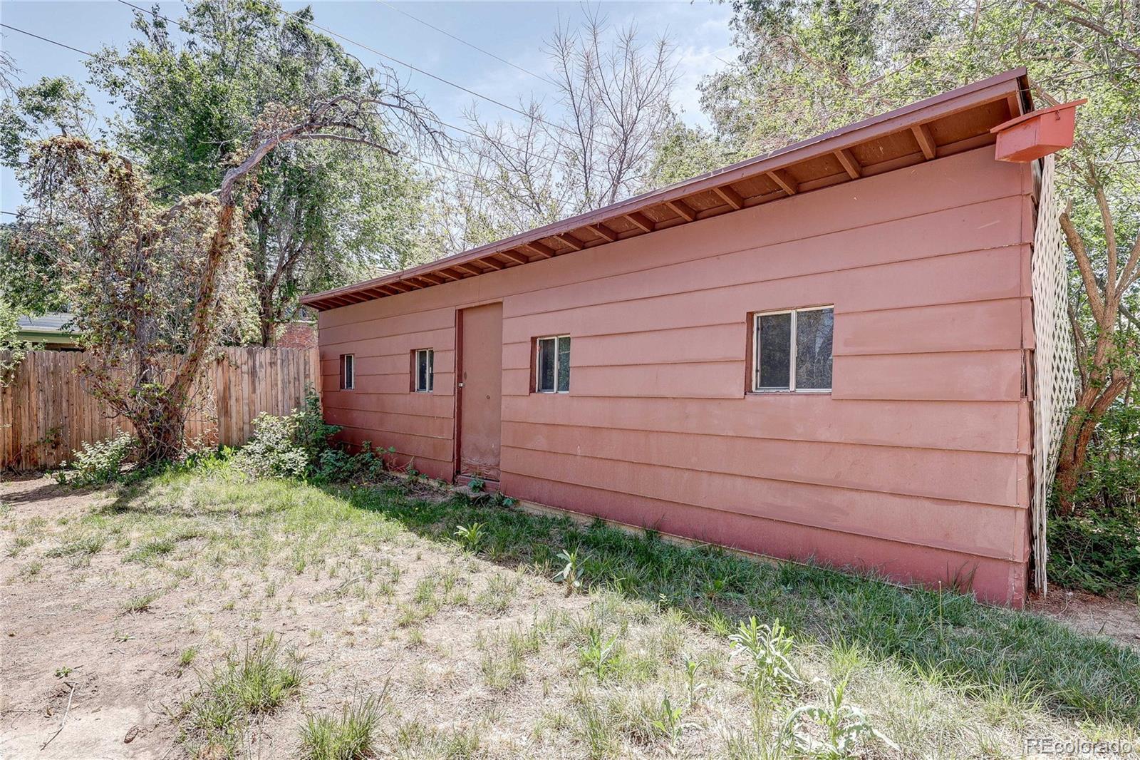 2550 Locust Street Denver CO 80207