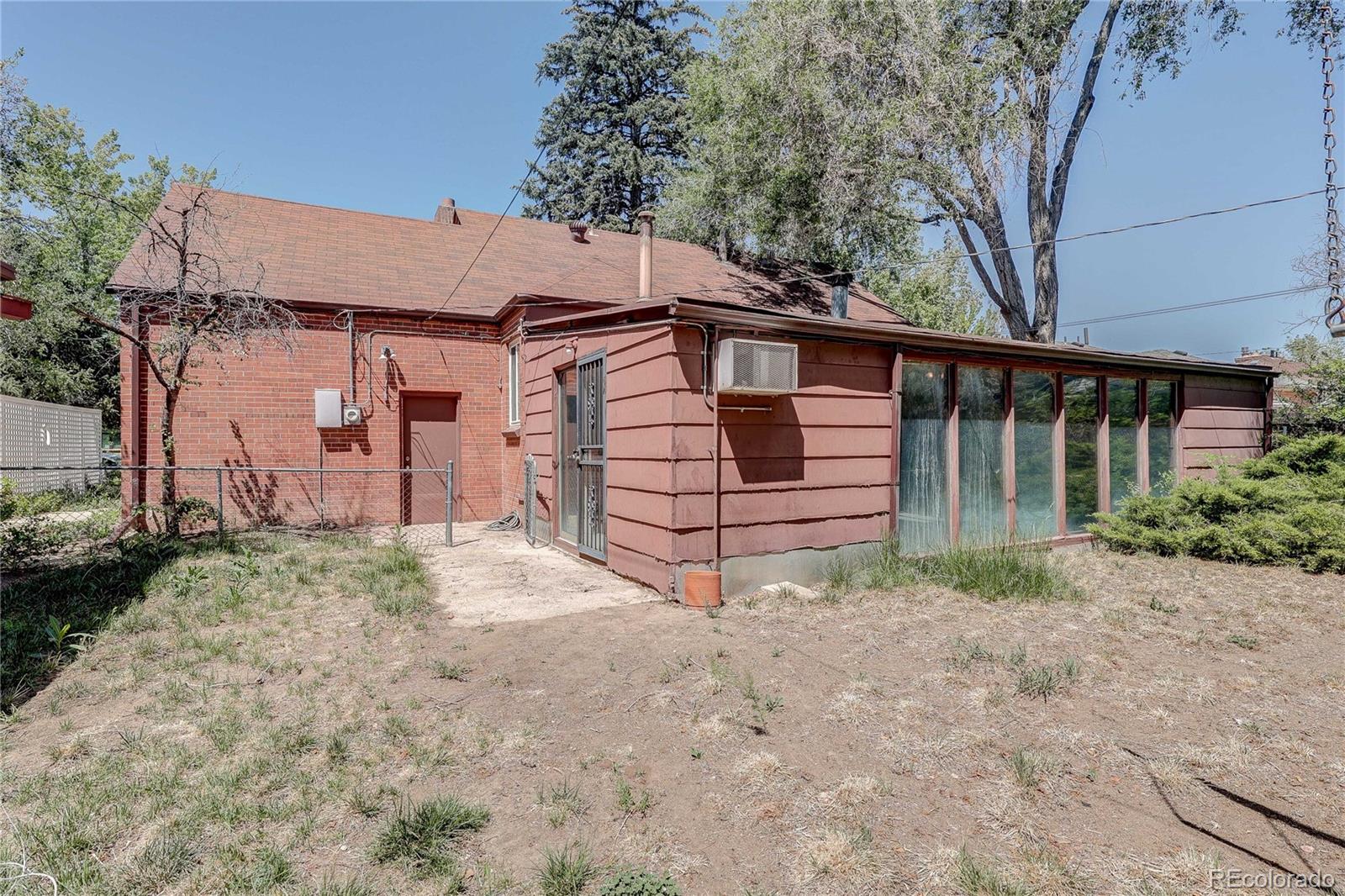 2550 Locust Street Denver CO 80207
