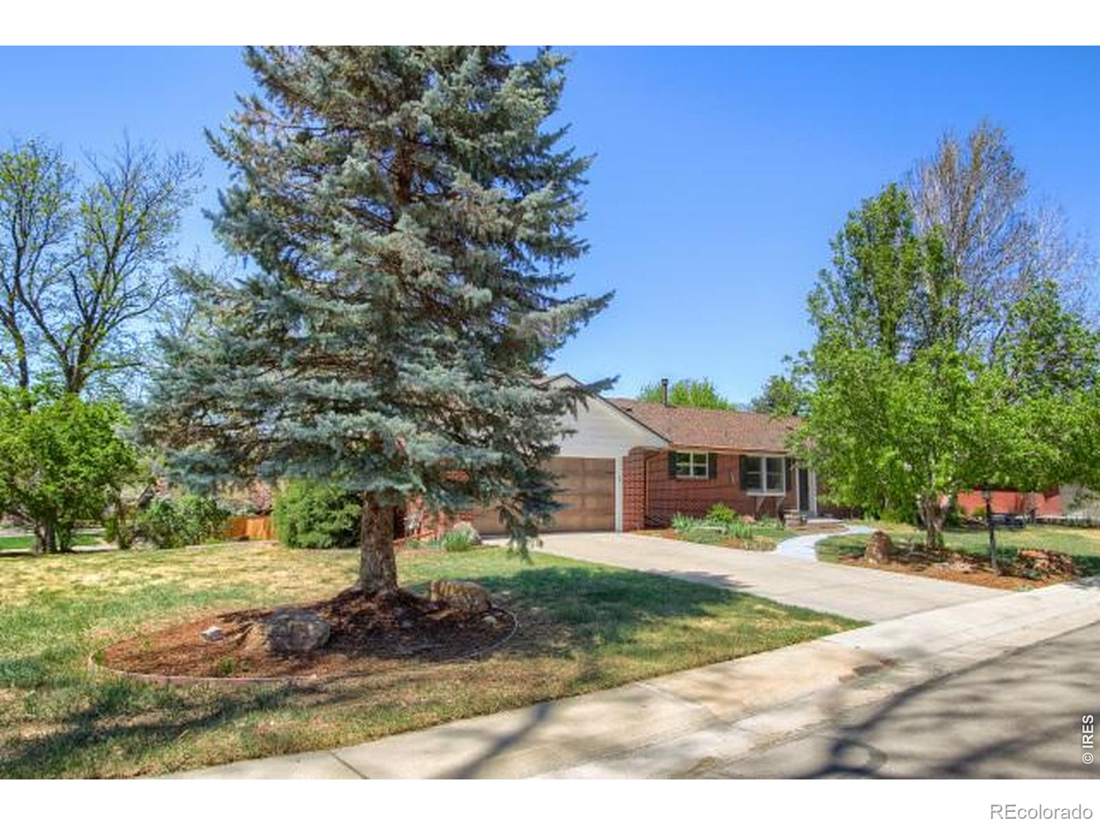 2125 Tabor Drive Lakewood CO 80215