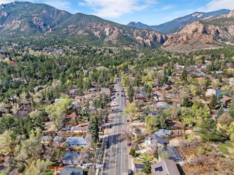 1624 Cheyenne Boulevard Colorado Springs CO 80906