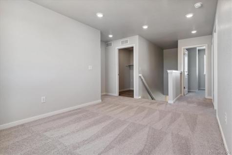 3374 N Irvington Street Aurora CO 80019