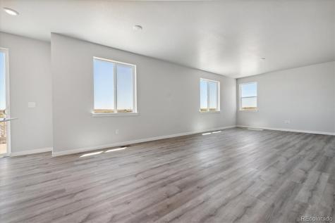 3374 N Irvington Street Aurora CO 80019