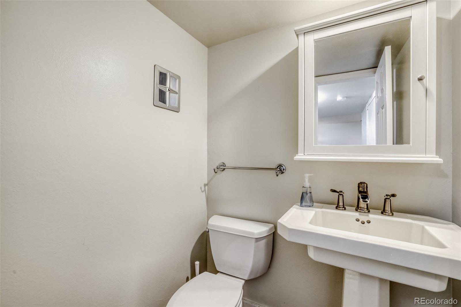 10135 W Iowa Avenue Lakewood CO 80232