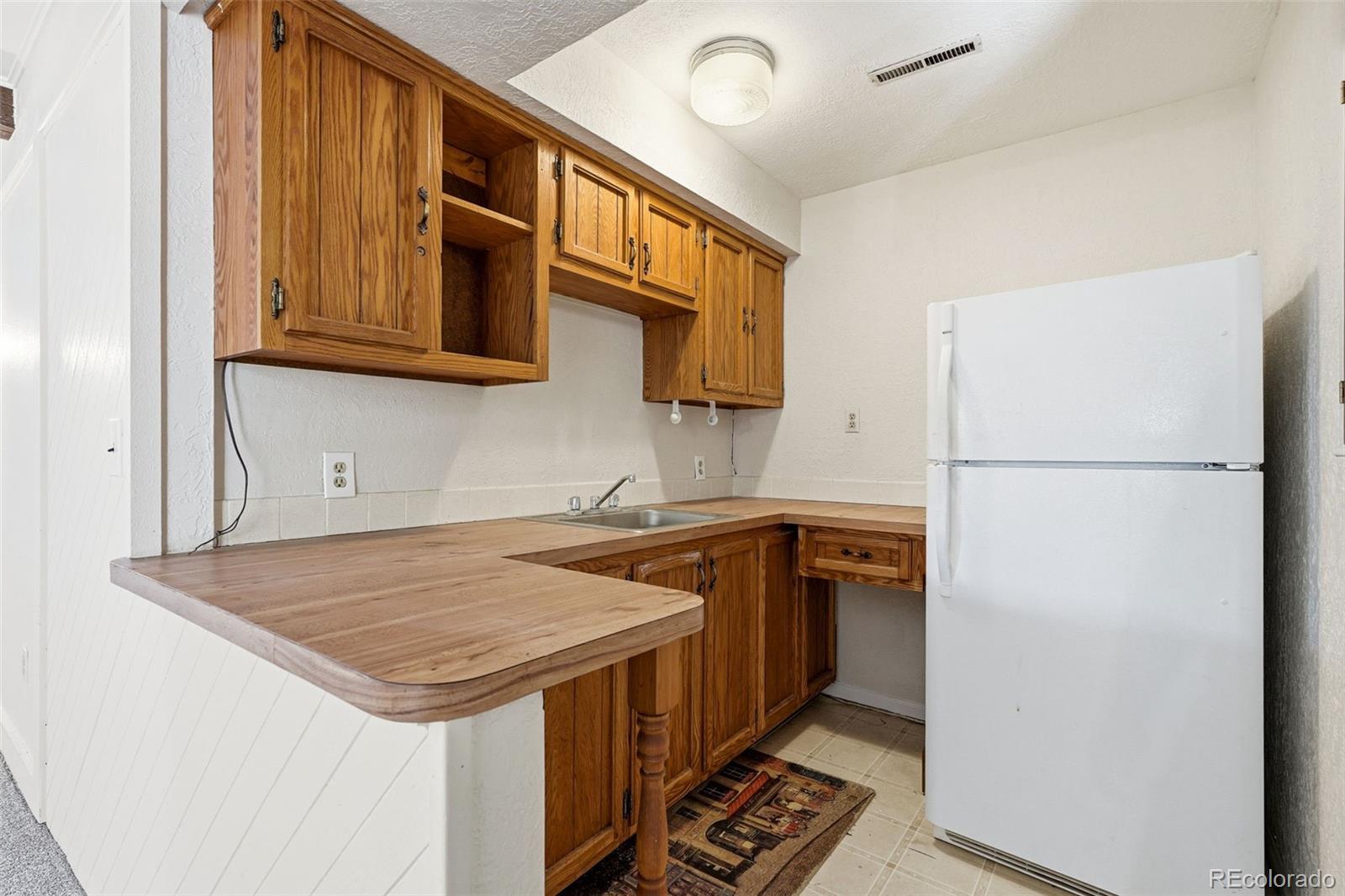 1271 Bellaire Street Broomfield CO 80020