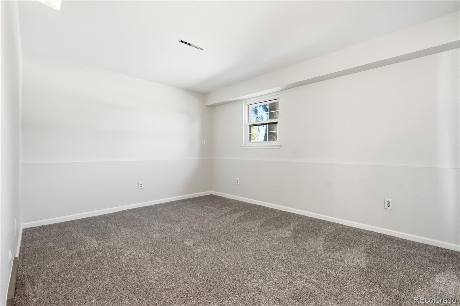 1271 Bellaire Street Broomfield CO 80020