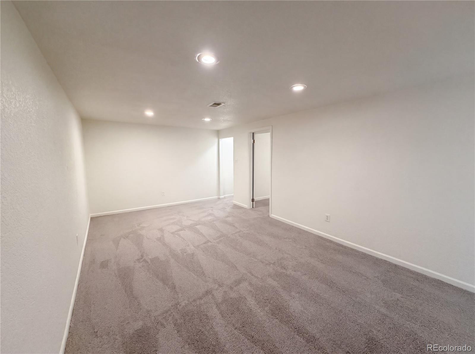5421 Raritan Way Denver CO 80221