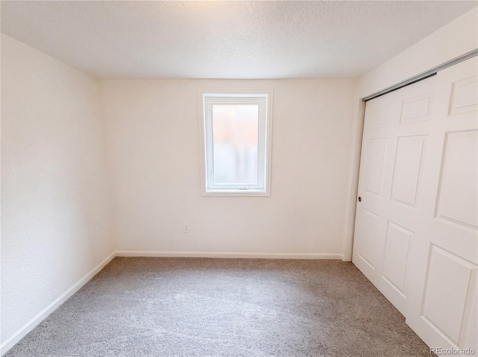 5421 Raritan Way Denver CO 80221