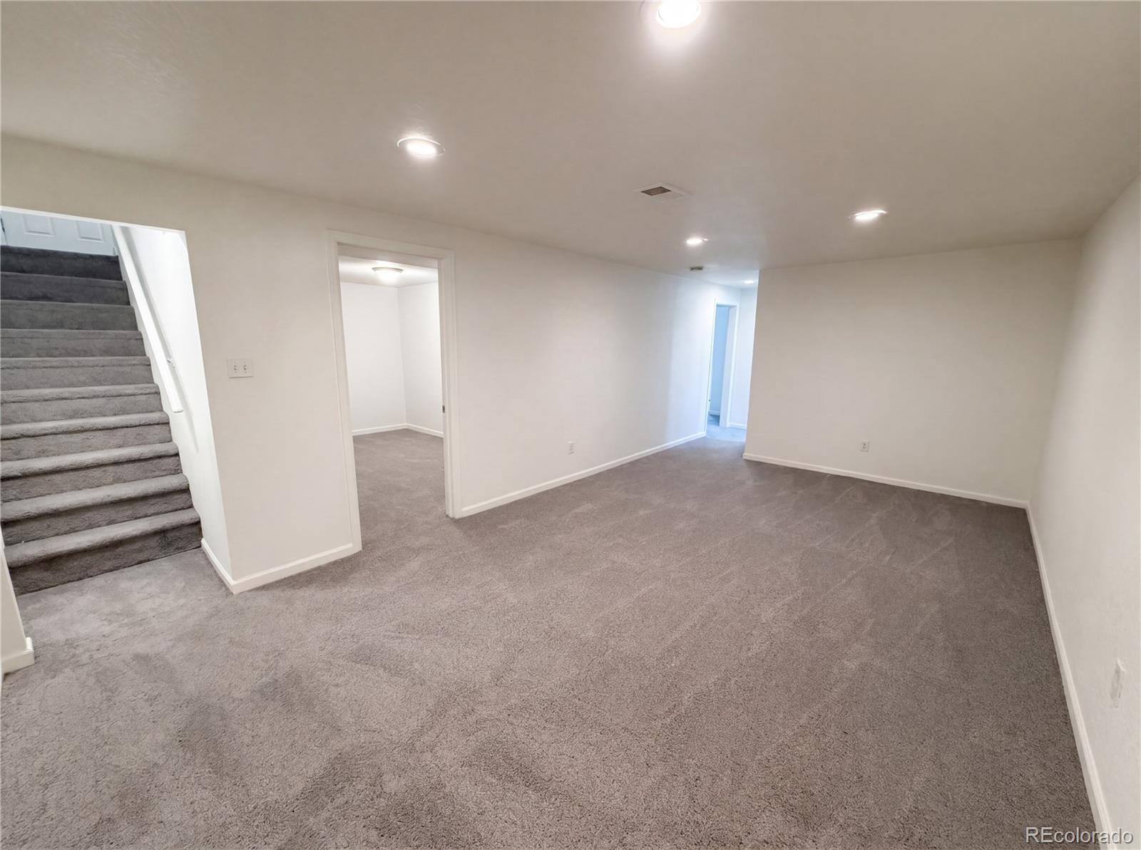 5421 Raritan Way Denver CO 80221
