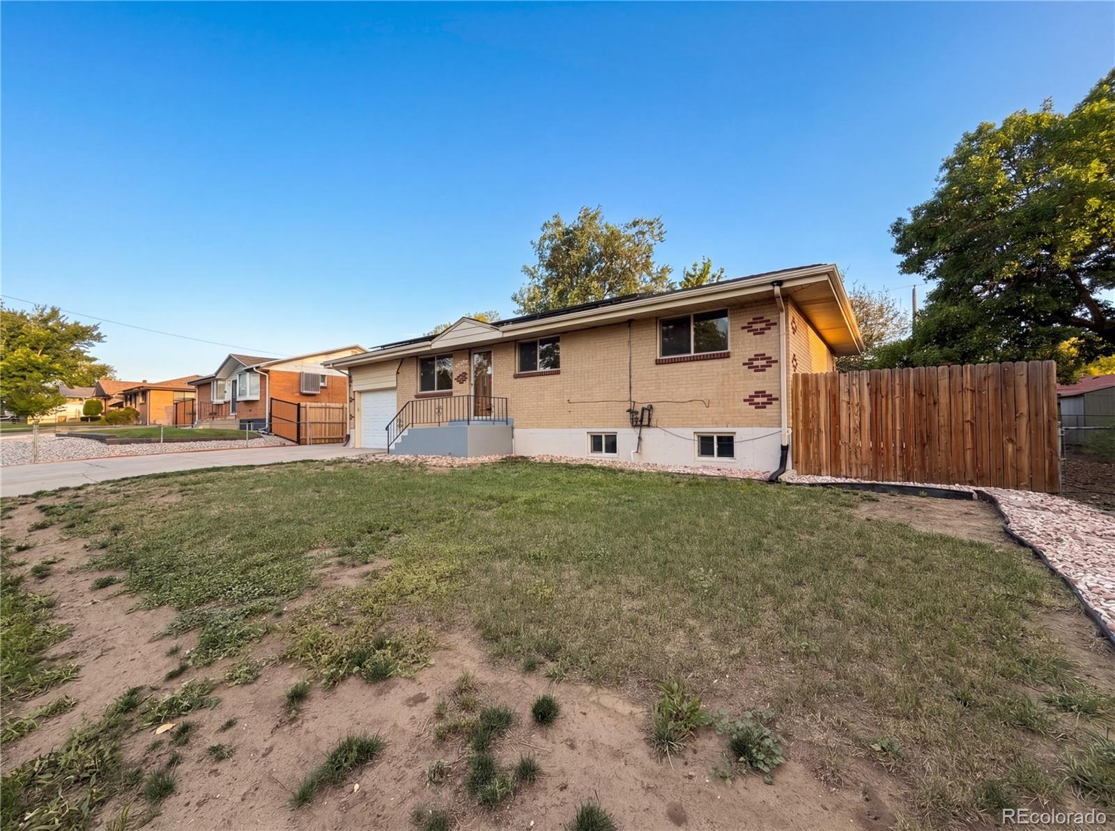 5421 Raritan Way Denver CO 80221