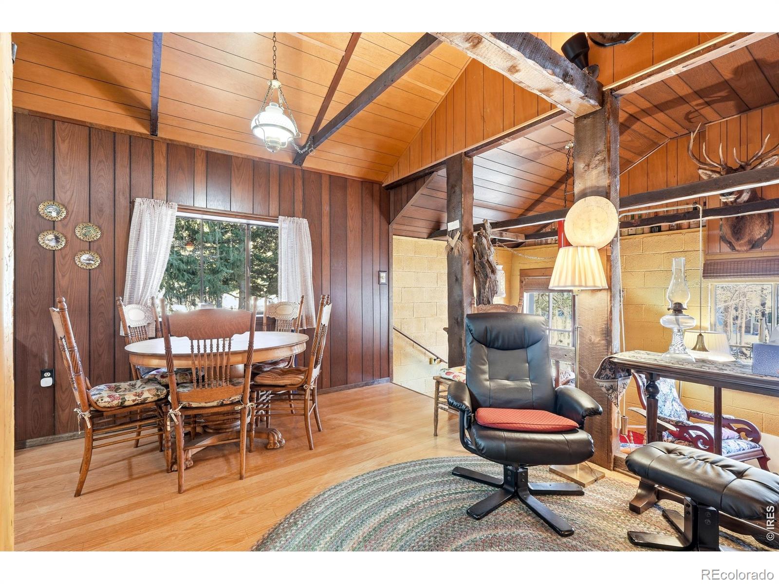 2476 Riverside Drive Lyons CO 80540