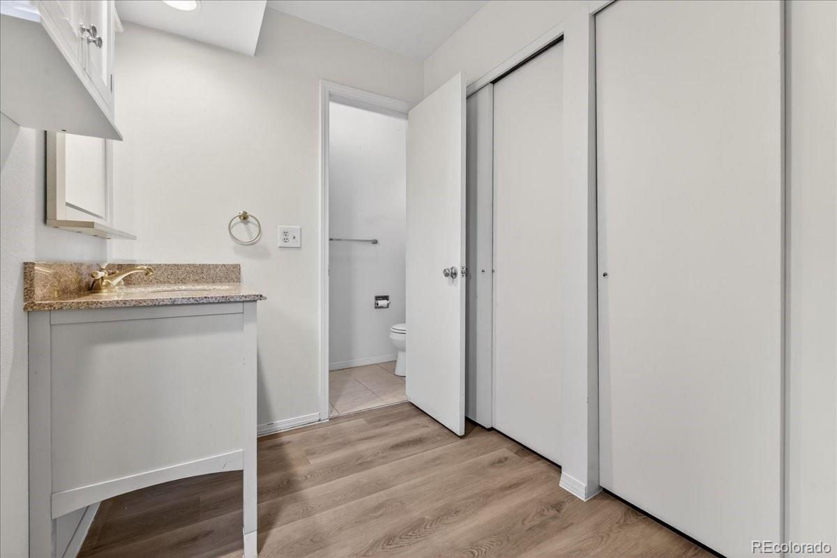 6161 S Niagara Way Centennial CO 80111