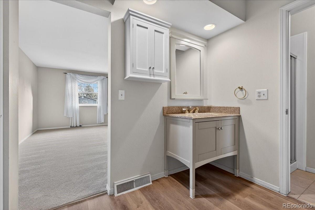 6161 S Niagara Way Centennial CO 80111