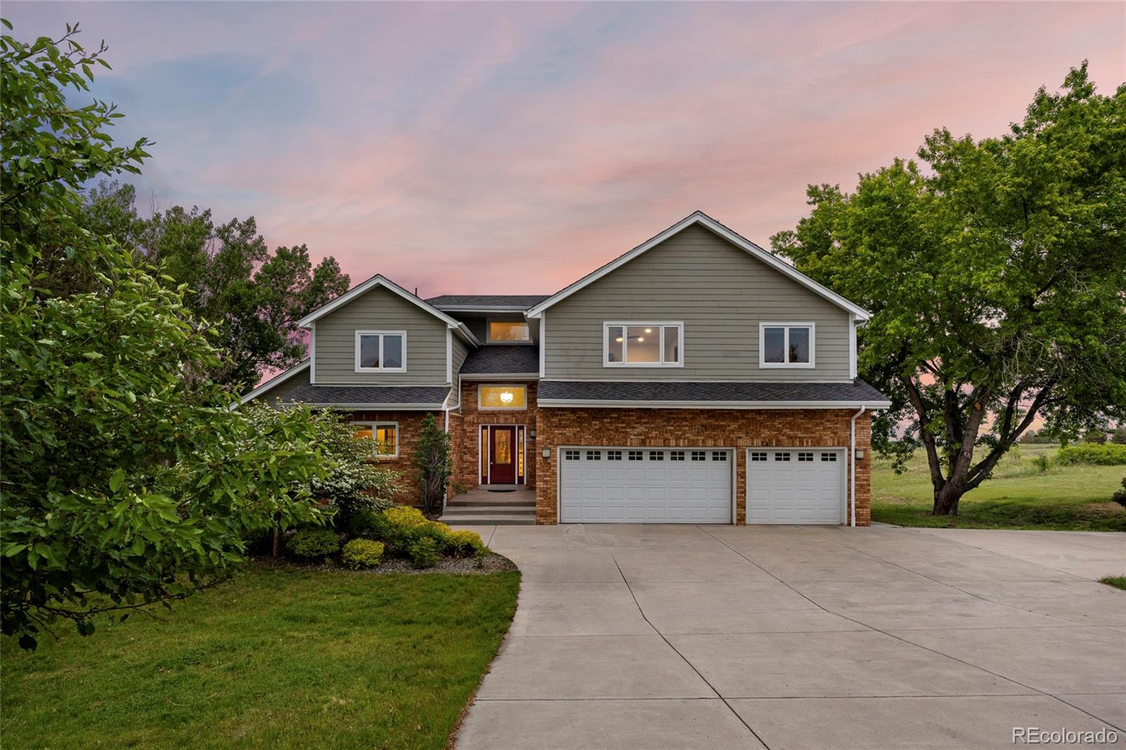 7883 S Espana Way Centennial CO 80016