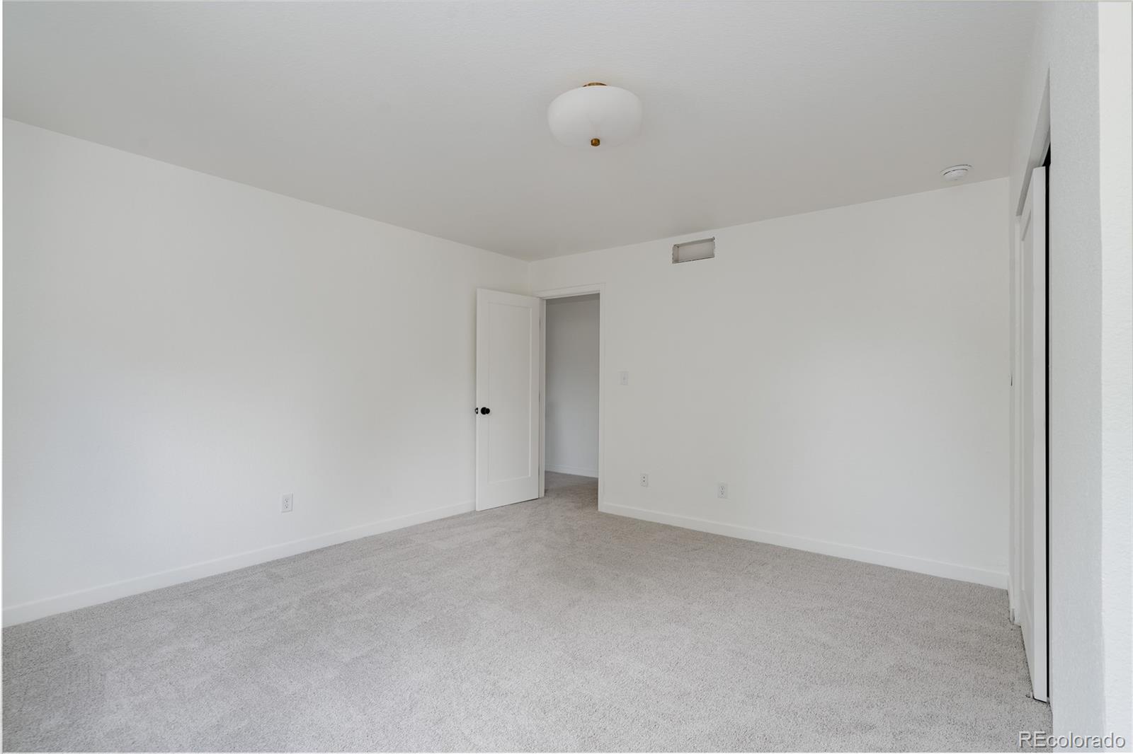 4398 W Lake Circle Littleton CO 80123
