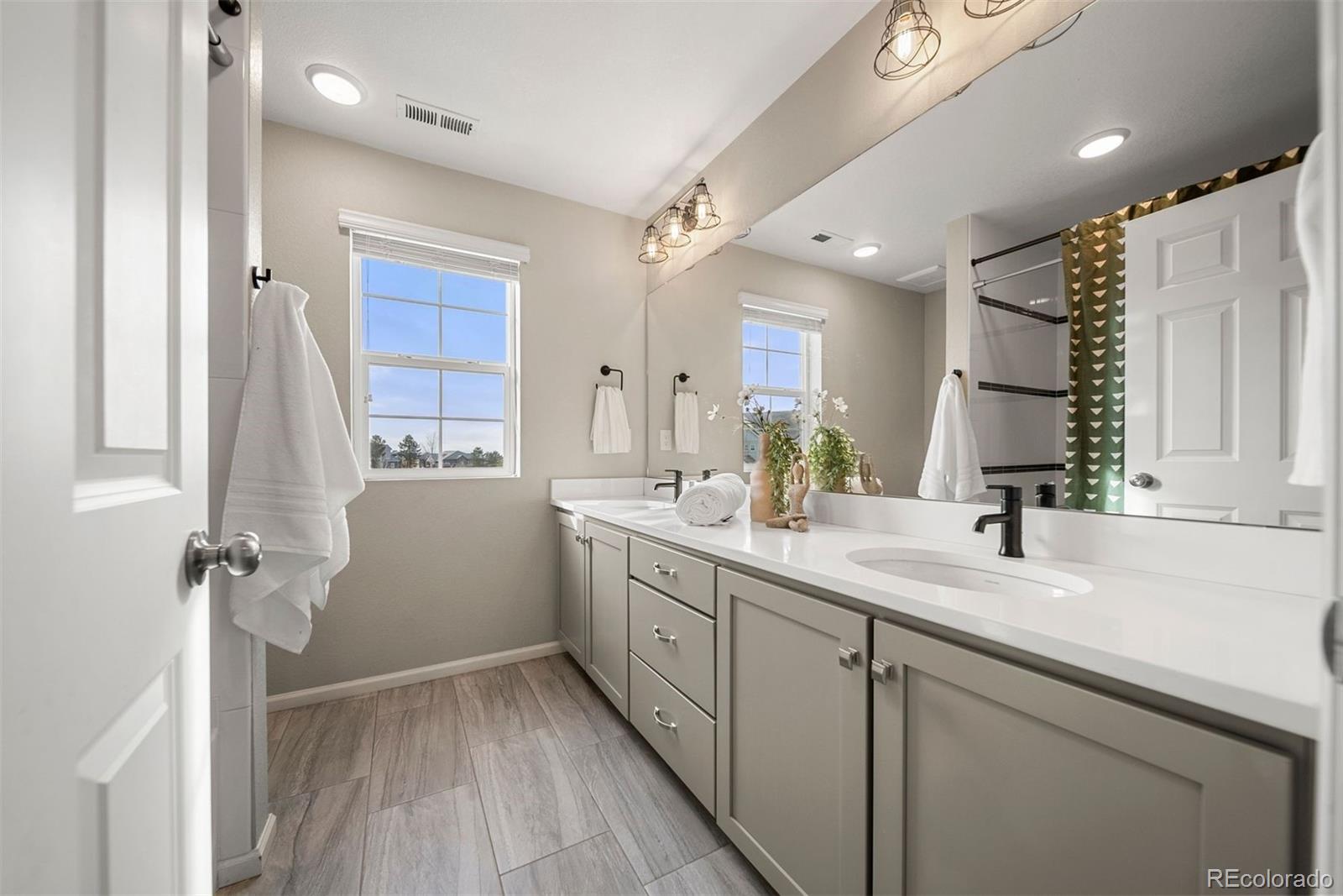 16021 Fairway Drive Commerce City CO 80022