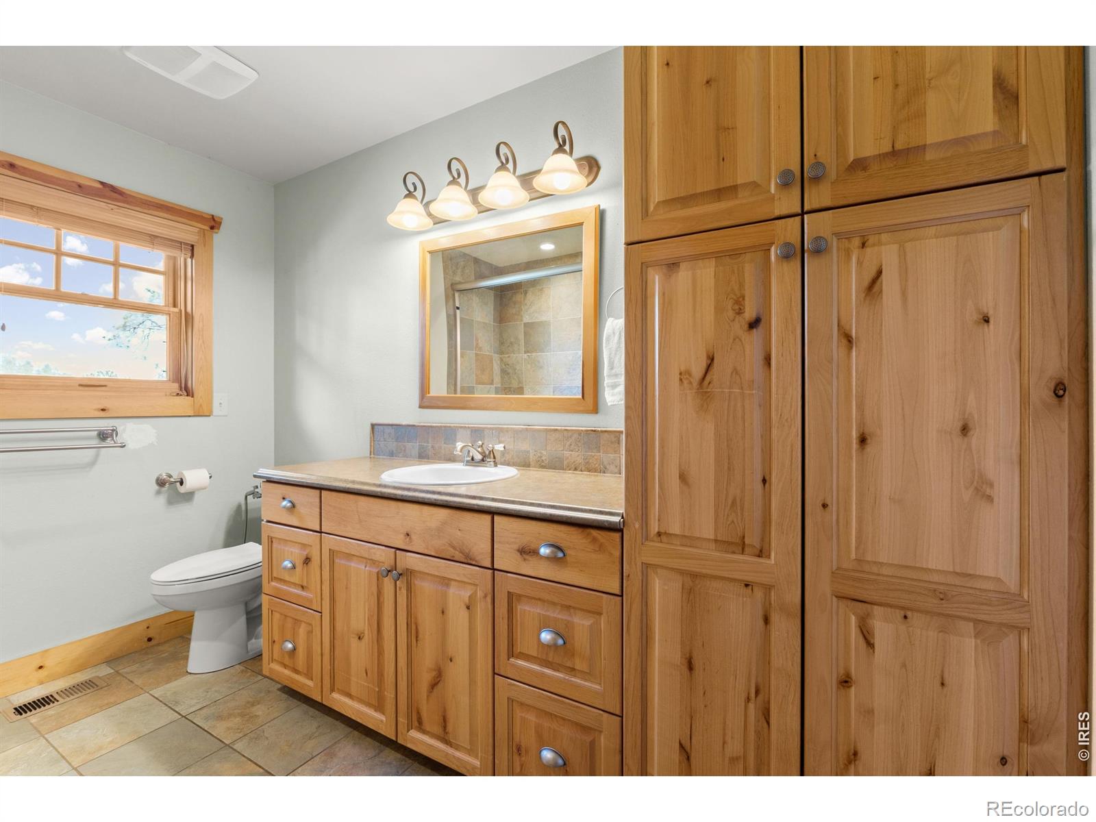 2515 Davis Ranch Road Bellvue CO 80512