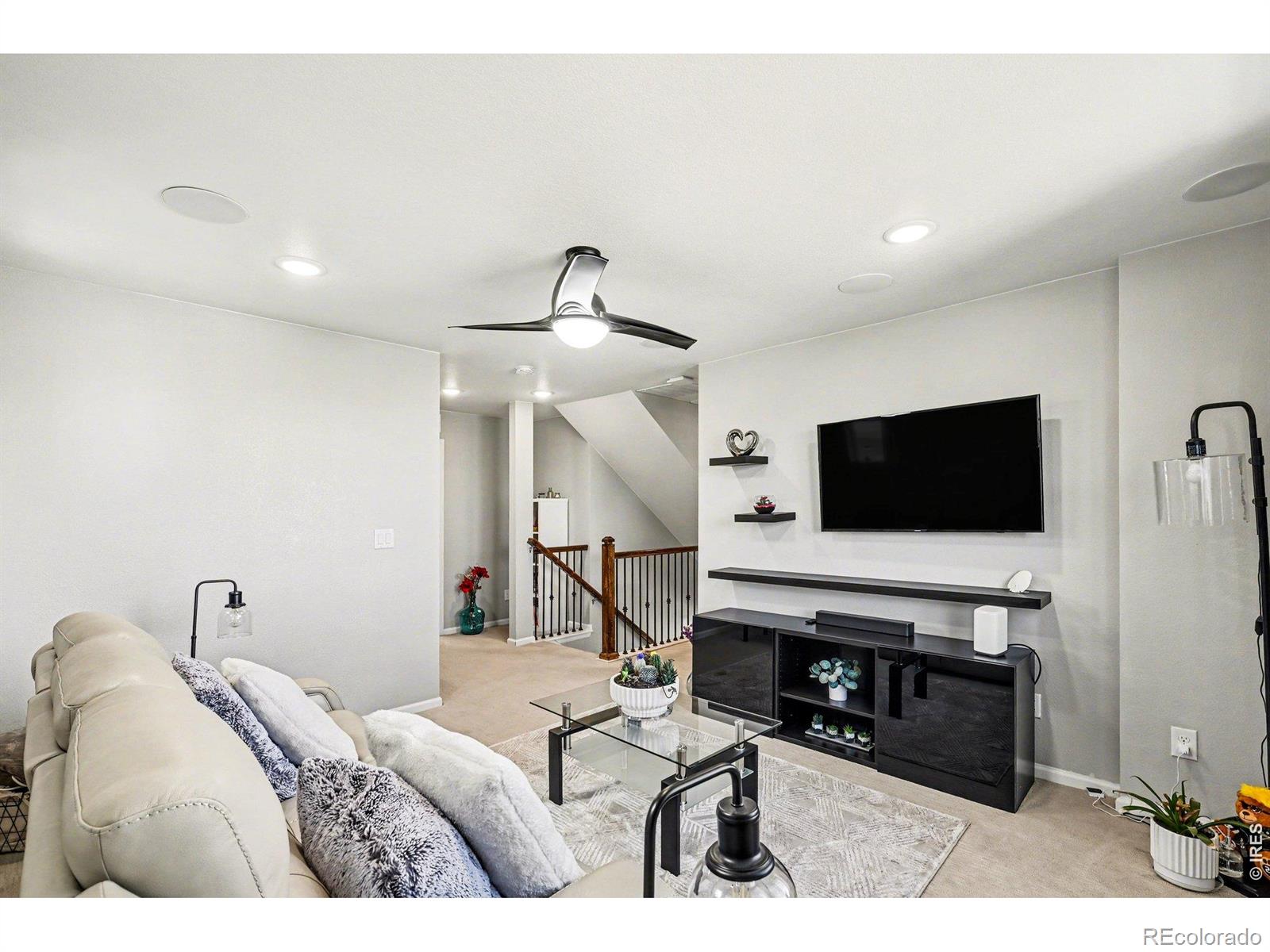 185 S Oak Hill Street Aurora CO 80018
