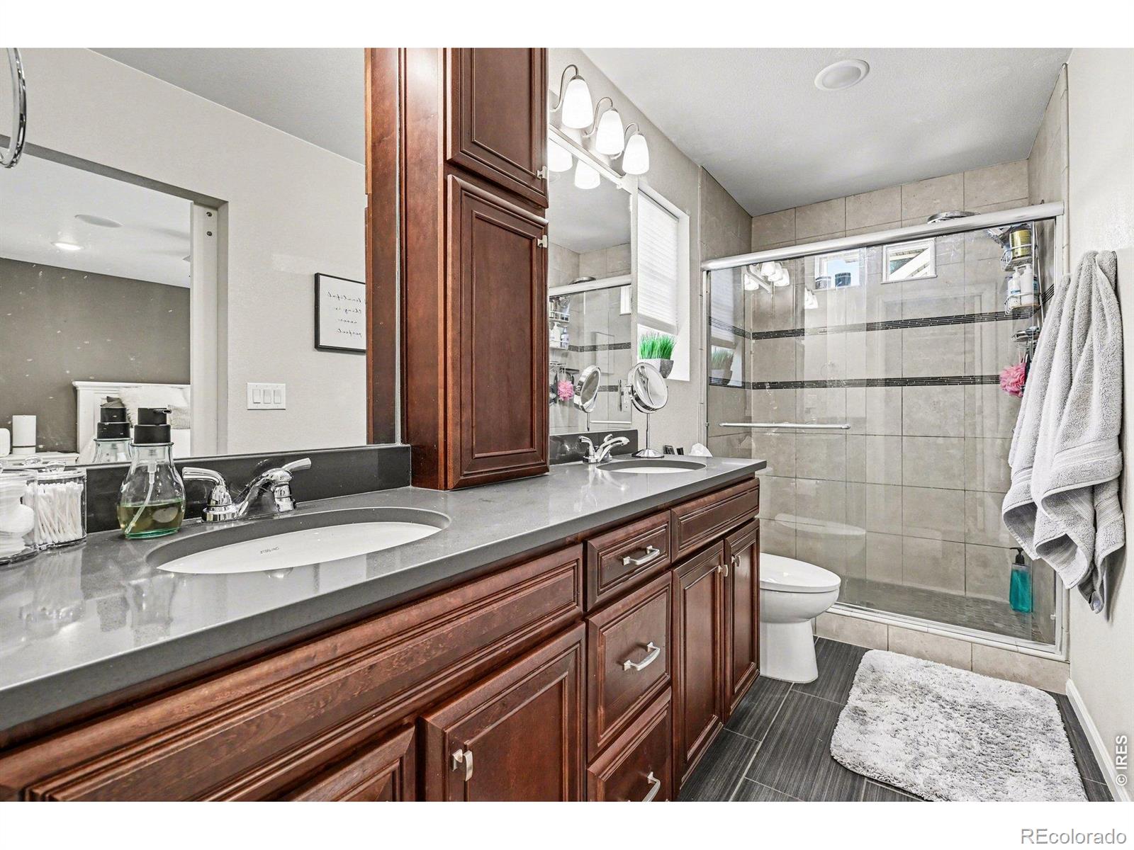 185 S Oak Hill Street Aurora CO 80018