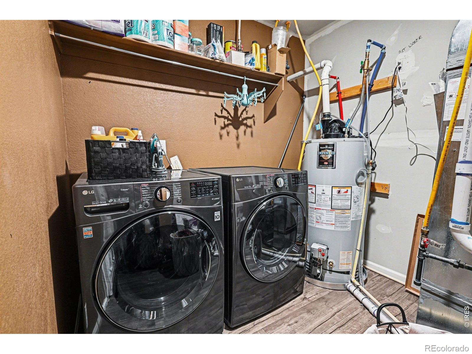 185 S Oak Hill Street Aurora CO 80018