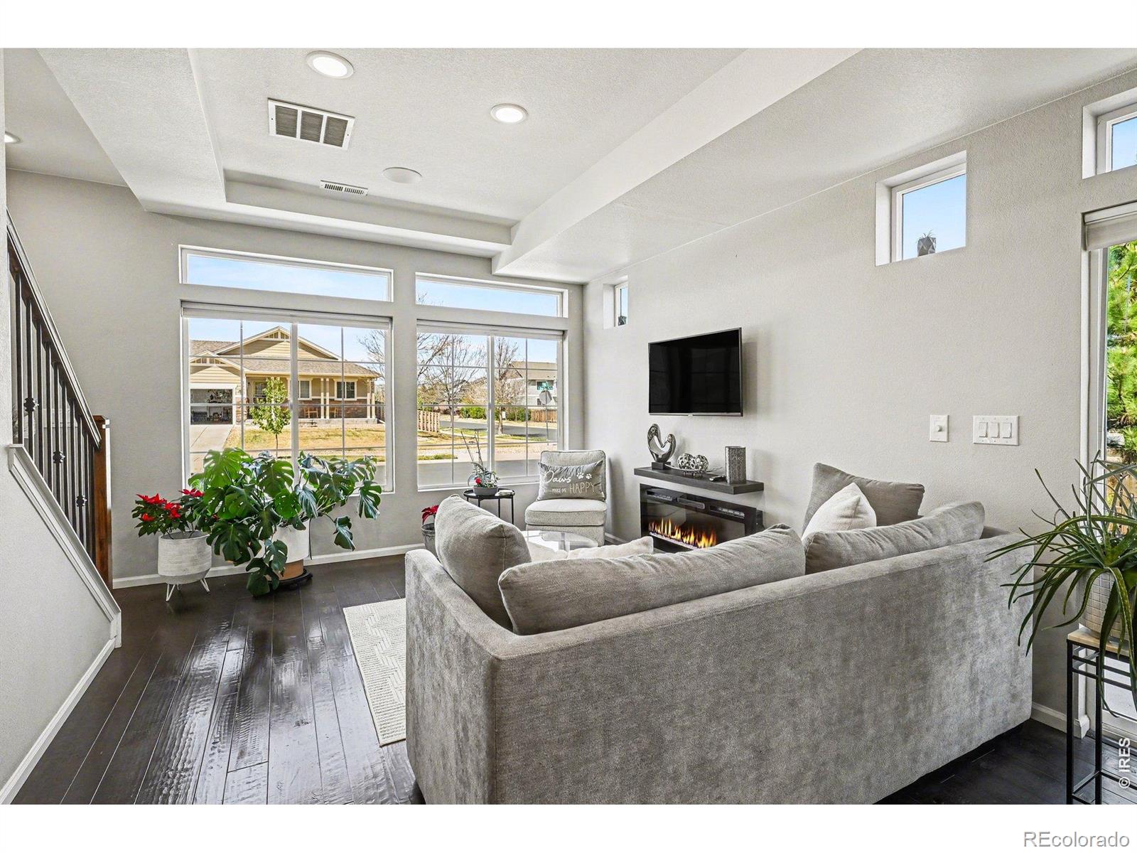 185 S Oak Hill Street Aurora CO 80018