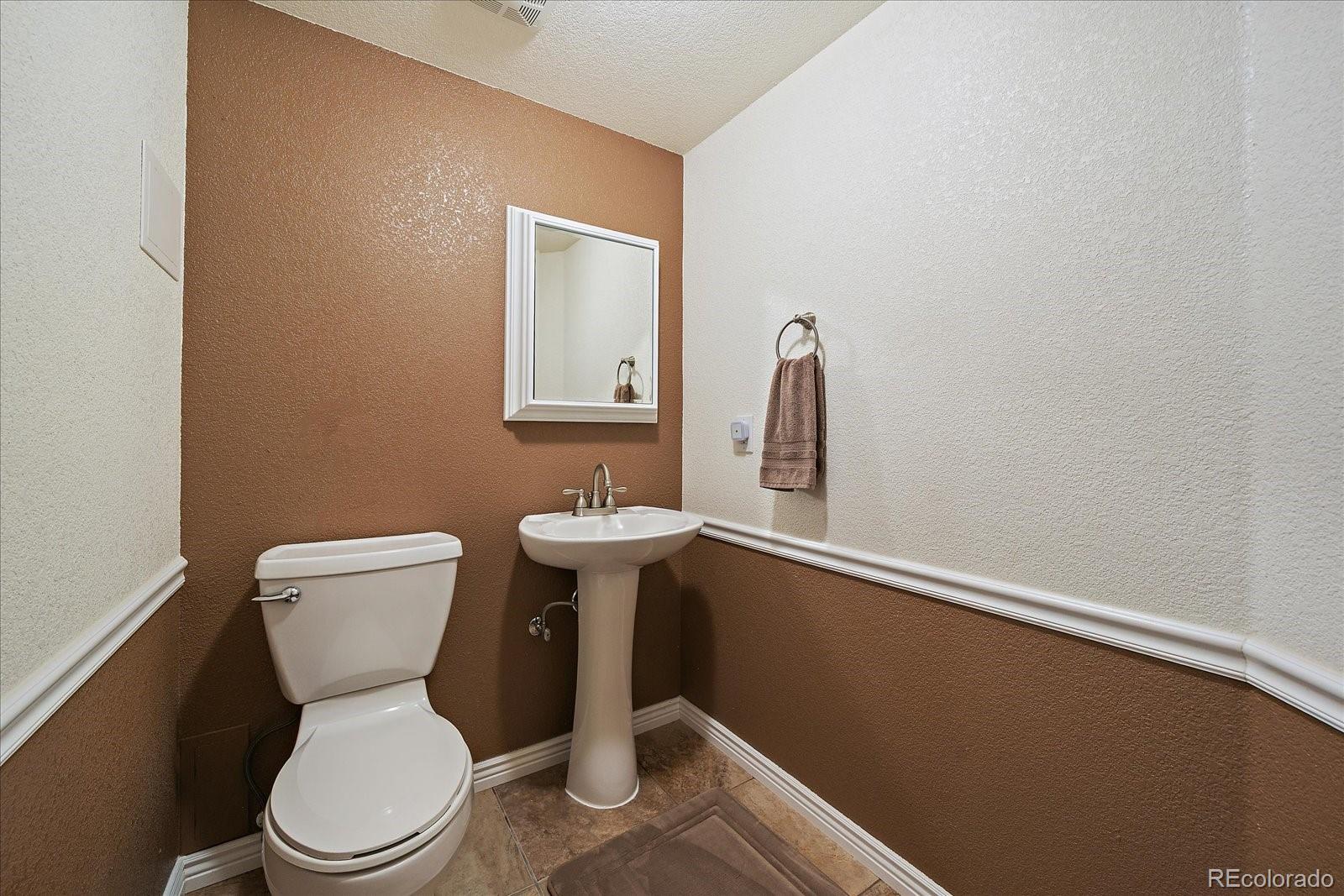 6148 S Killarney Drive Centennial CO 80016