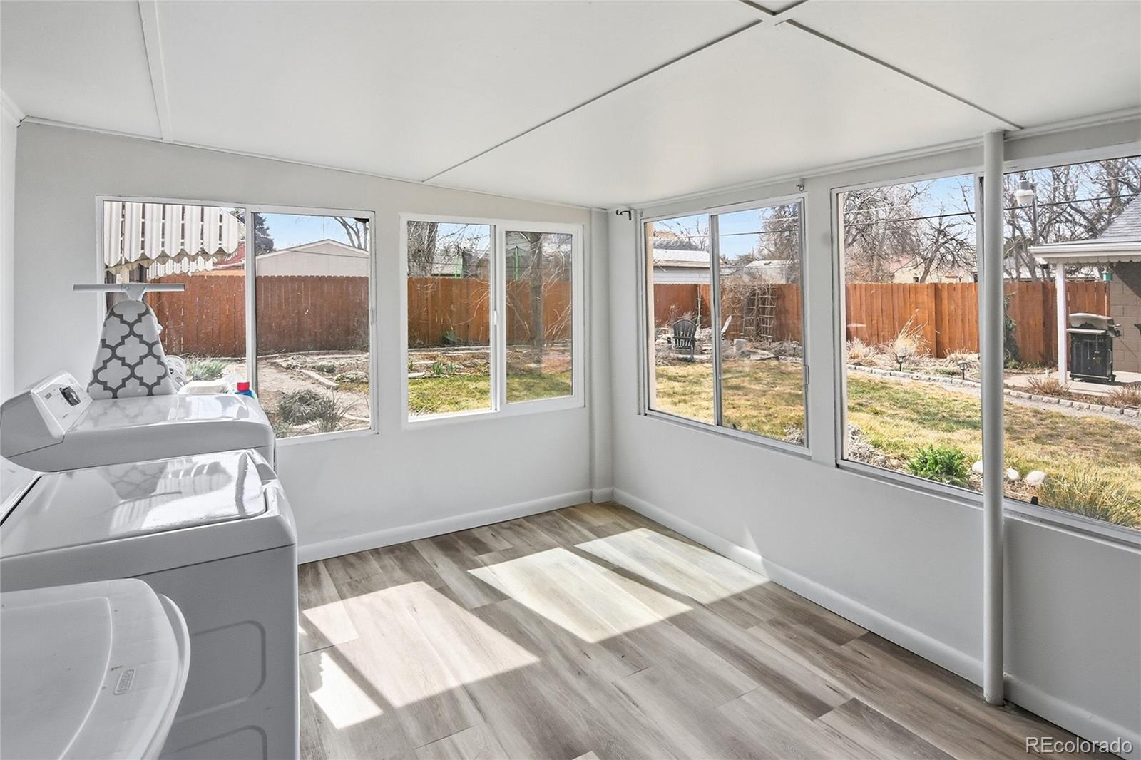 923 Geneva Street Aurora CO 80010