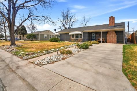 923 Geneva Street Aurora CO 80010