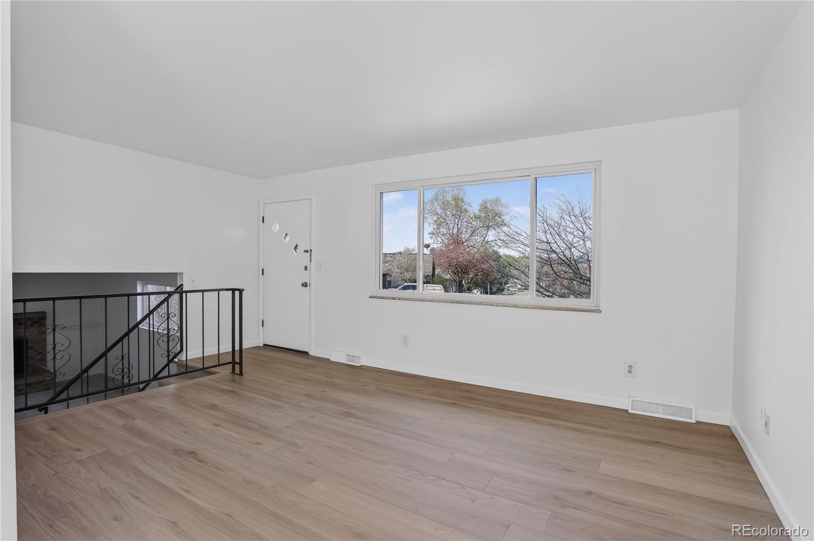 4560 E Lake Circle Centennial CO 80121