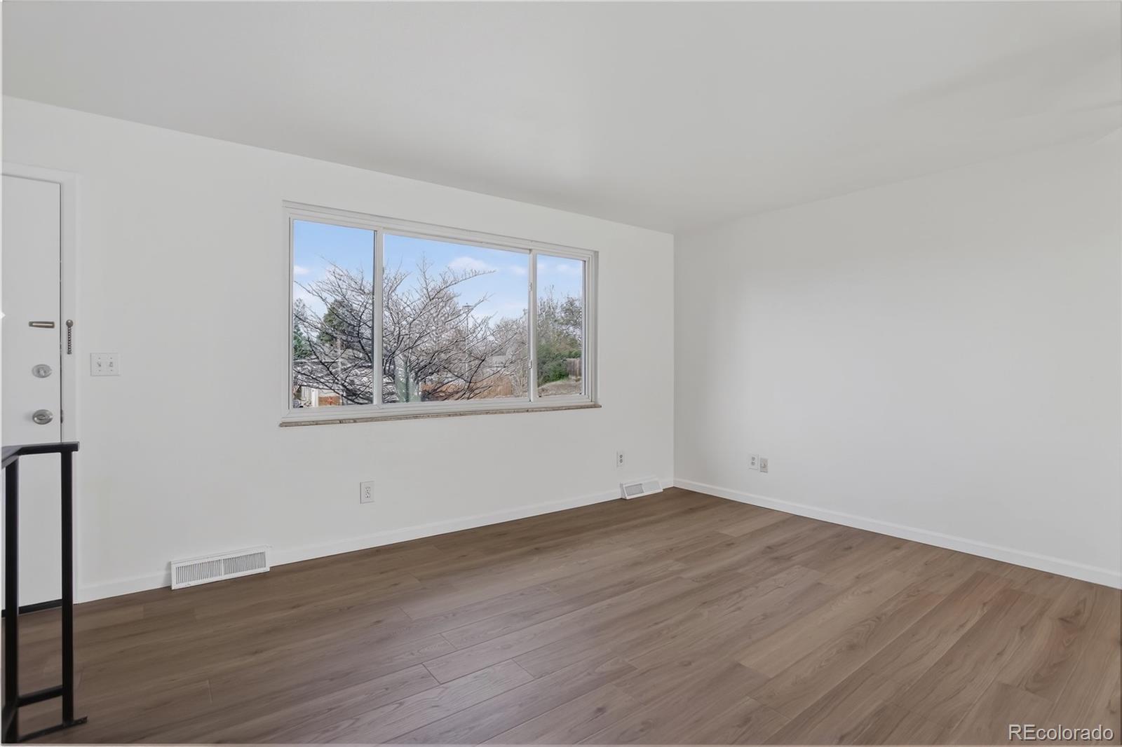 4560 E Lake Circle Centennial CO 80121