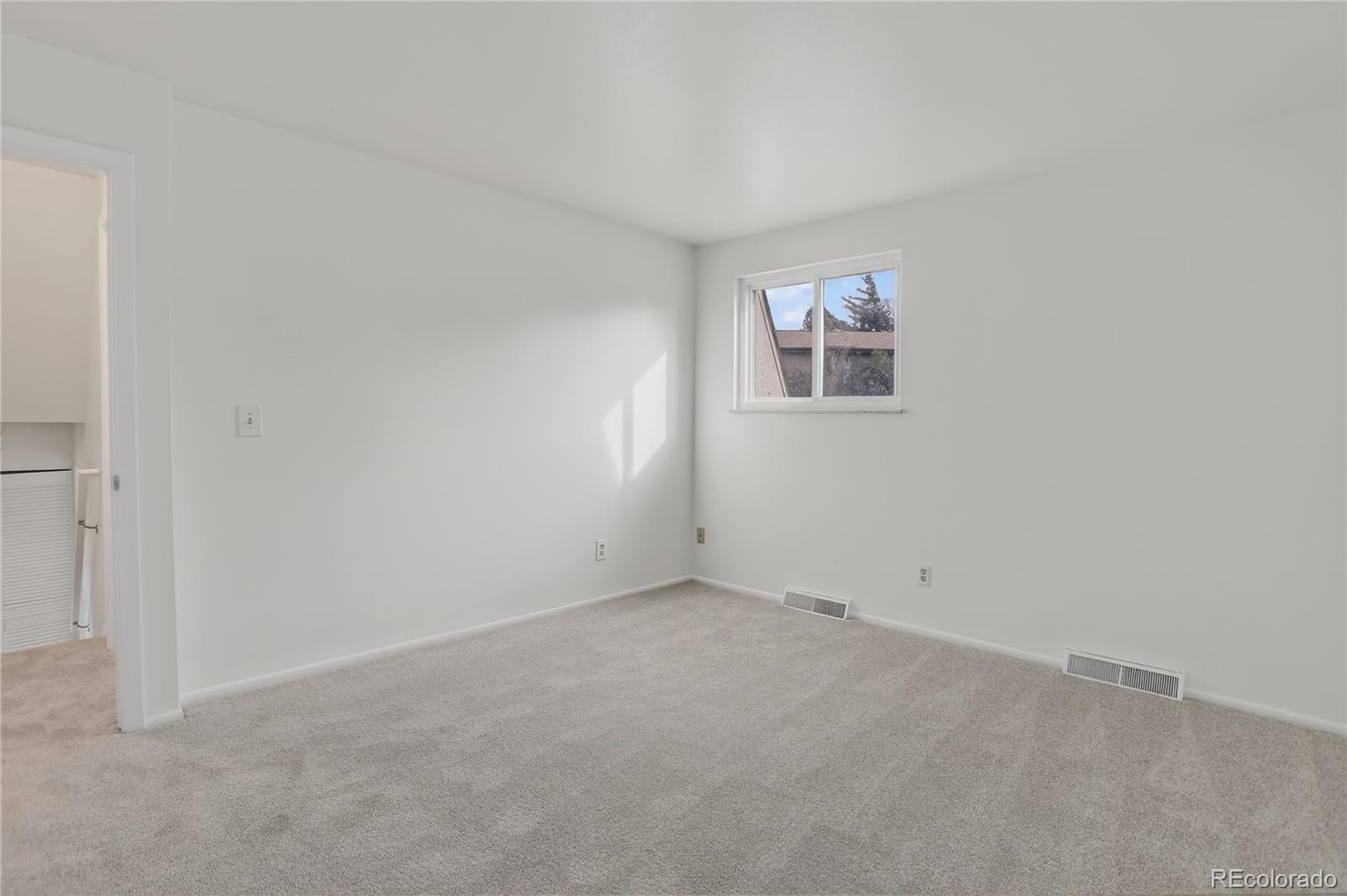 4560 E Lake Circle Centennial CO 80121