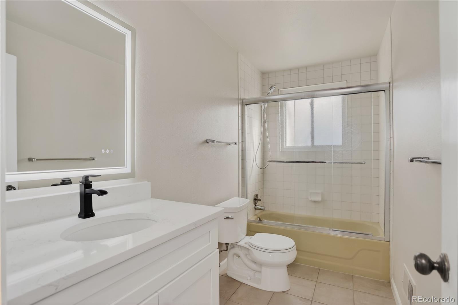 4560 E Lake Circle Centennial CO 80121