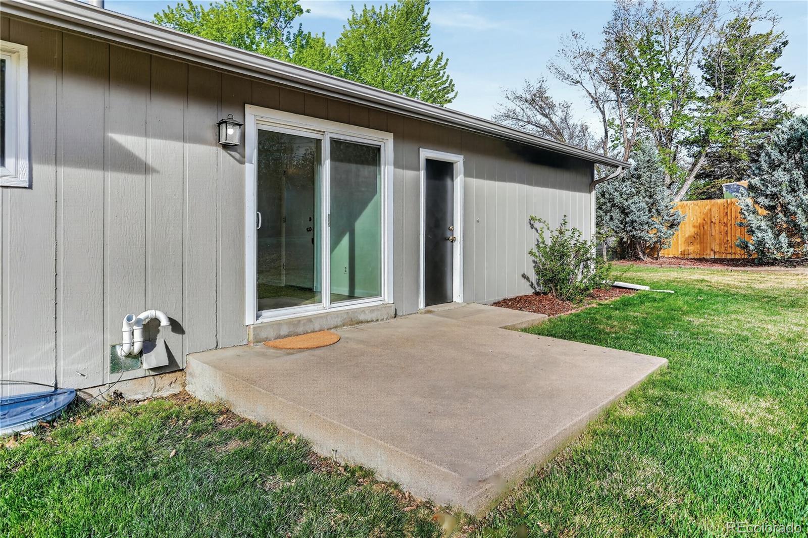 4560 E Lake Circle Centennial CO 80121
